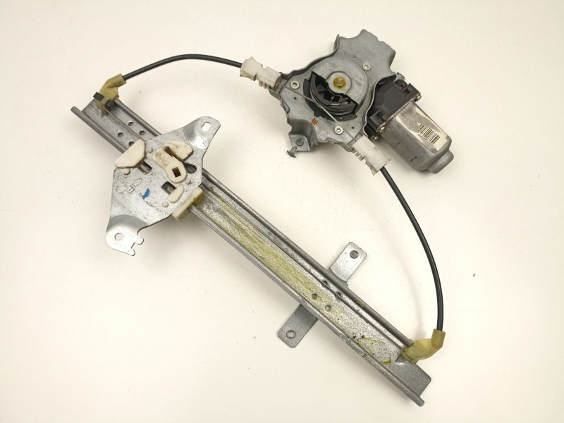 Recambio de elevalunas trasero izquierdo para nissan almera tino (v10) 2.2 dci referencia OEM IAM 82701BU010  