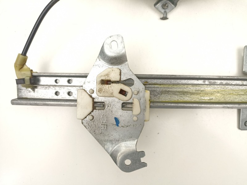 Recambio de elevalunas trasero izquierdo para nissan almera tino (v10) 2.2 dci referencia OEM IAM 82701BU010  