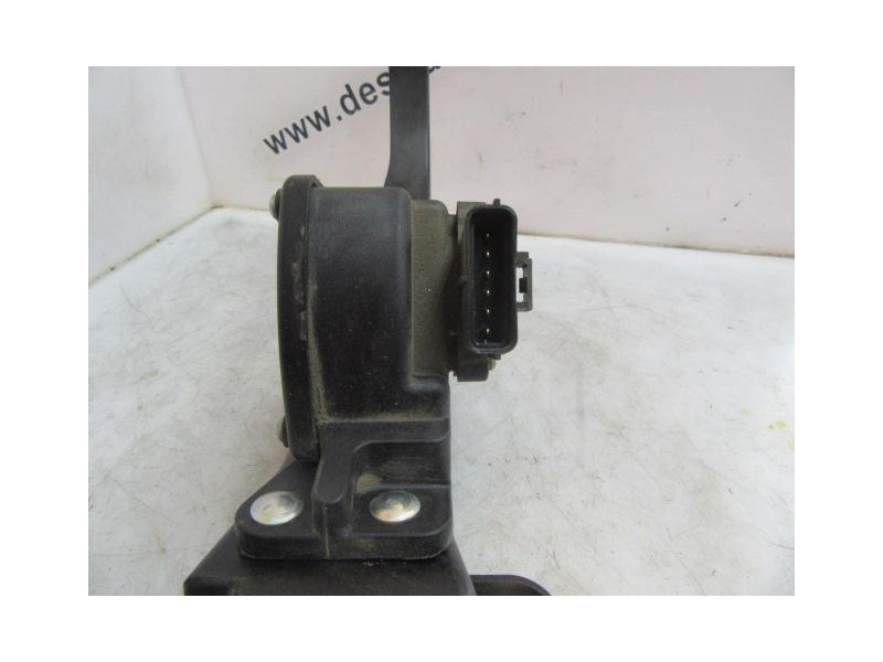 Recambio de potenciómetro aceleración : kia carens : 2.0 crdi (140,04cv) [2007] para kia carens 2.0 crdi referencia OEM IAM BJT0