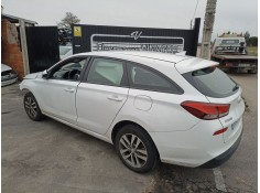 Recambio de carroceria para hyundai i30 ranchera familiar (pde) 1.6 crdi referencia OEM IAM    2