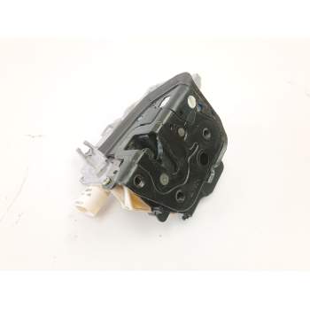 CERRADURA PUERTA DELANTERA DERECHA 4F1837016E 