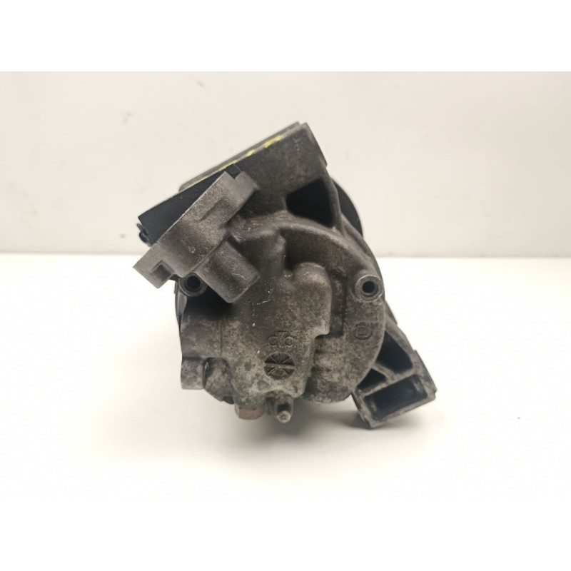 Recambio de compresor aire acondicionado para nissan almera tino (v10) 2.2 dci referencia OEM IAM 92600BN310 EA05245010 