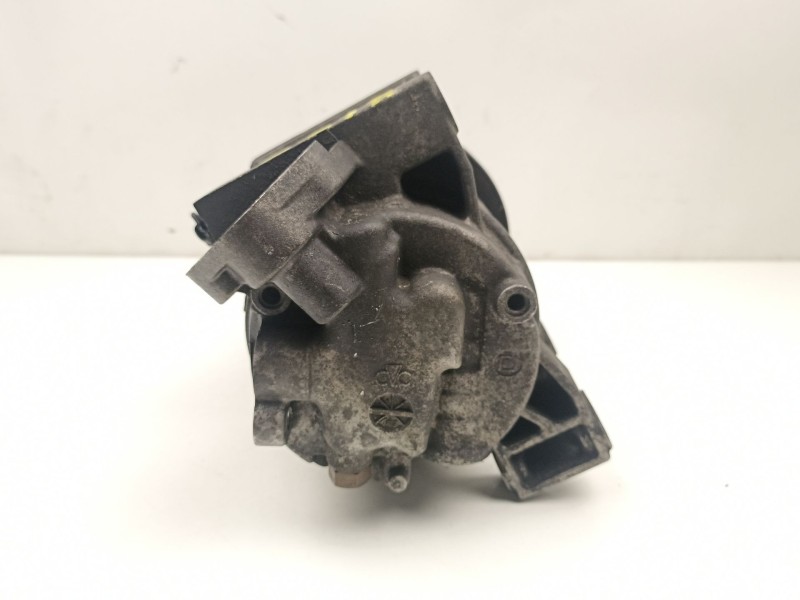 Recambio de compresor aire acondicionado para nissan almera tino (v10) 2.2 dci referencia OEM IAM 92600BN310 EA05245010 