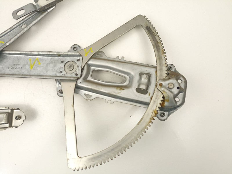 Recambio de elevalunas delantero derecho para opel combo 1.7 d-y17dtl referencia OEM IAM 9224216  