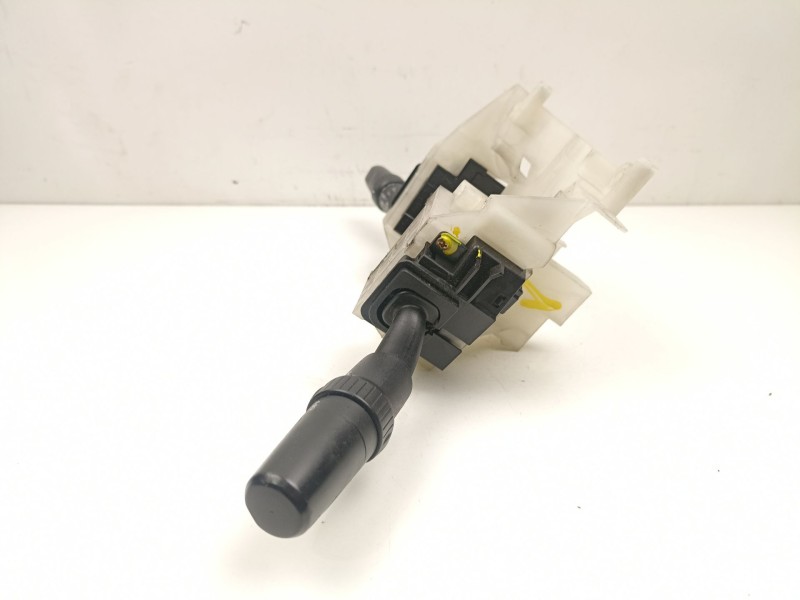 Recambio de mando luces y limpias mazda 3 16 hdi g8da 2005 para mazda 3 1.6 hdi g8da referencia OEM IAM BN9H17D959  