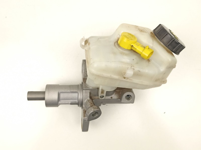 Recambio de bomba de freno para chevrolet cruze fastback (j305) 1.6 referencia OEM IAM 13286445  