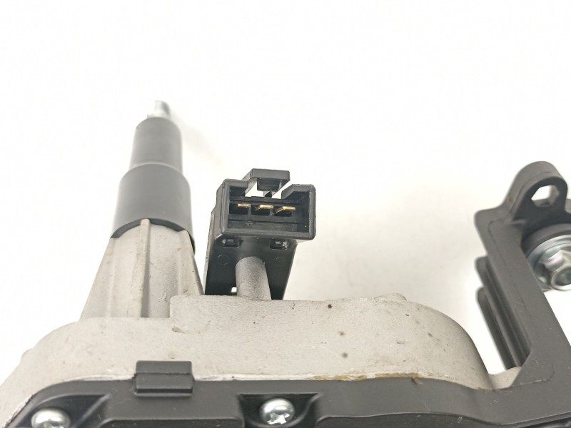 Recambio de motor limpia trasero para chevrolet cruze fastback (j305) 1.6 referencia OEM IAM 95483121  