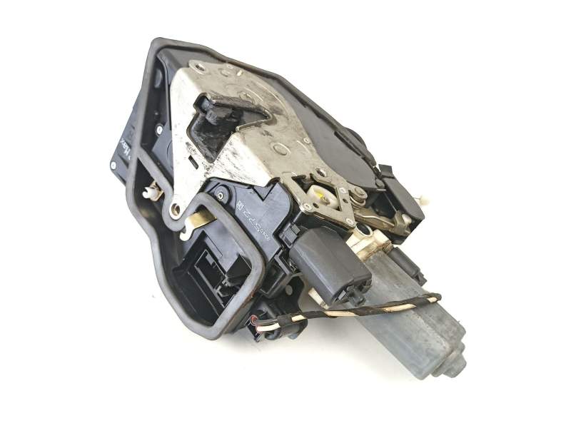 Recambio de cerradura puerta delantera derecha para bmw 7 (e65, e66, e67) 735 i, li referencia OEM IAM 8240572  