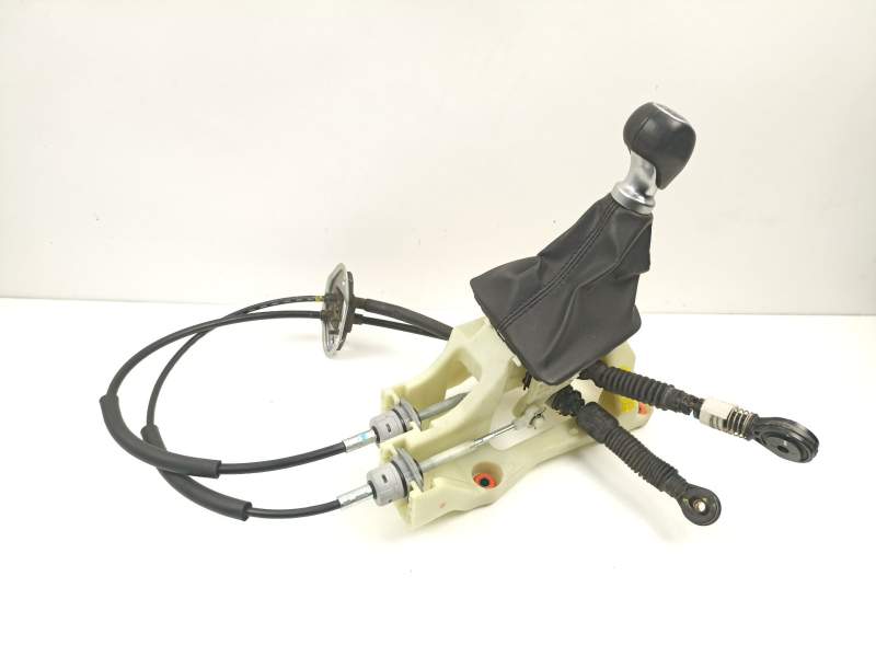 Recambio de palanca cambio manual para hyundai i20 iii (bc3, bi3) 1.2 referencia OEM IAM 43700Q0200NNB  