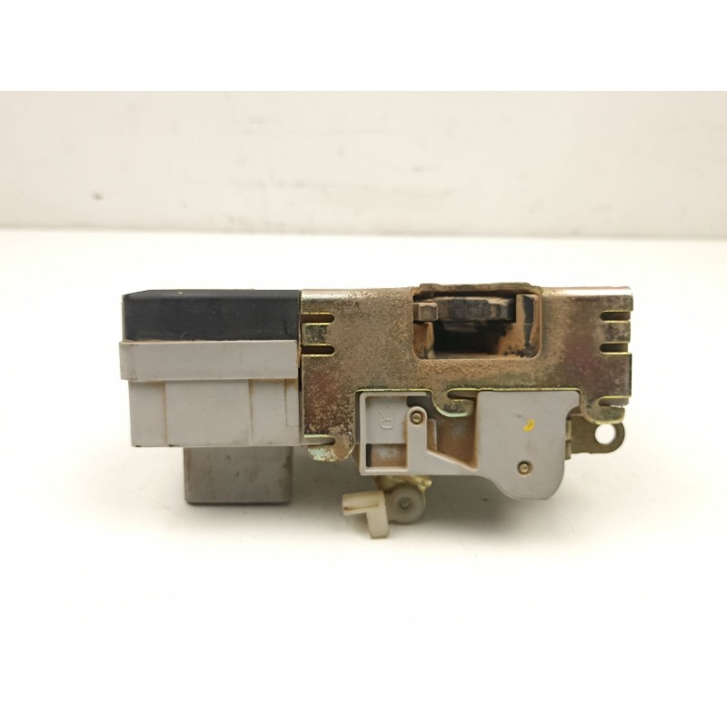 Recambio de cerradura puerta delantera derecha para peugeot partner monospace (5_, g_) 1.9 d referencia OEM IAM 9136J4  