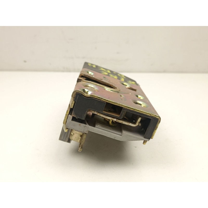 Recambio de cerradura puerta delantera derecha para peugeot partner monospace (5_, g_) 1.9 d referencia OEM IAM 9136J4  