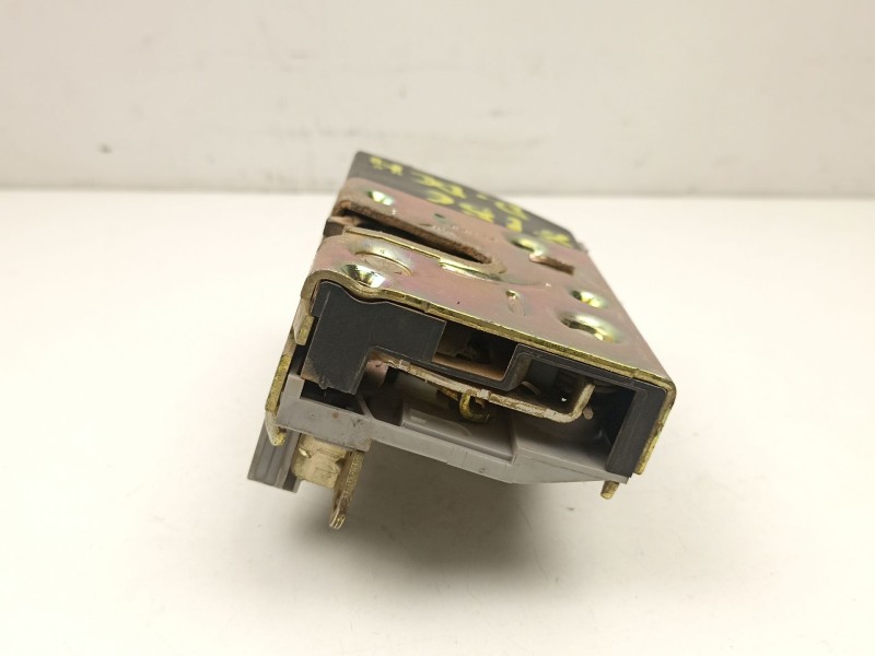 Recambio de cerradura puerta delantera derecha para peugeot partner monospace (5_, g_) 1.9 d referencia OEM IAM 9136J4  