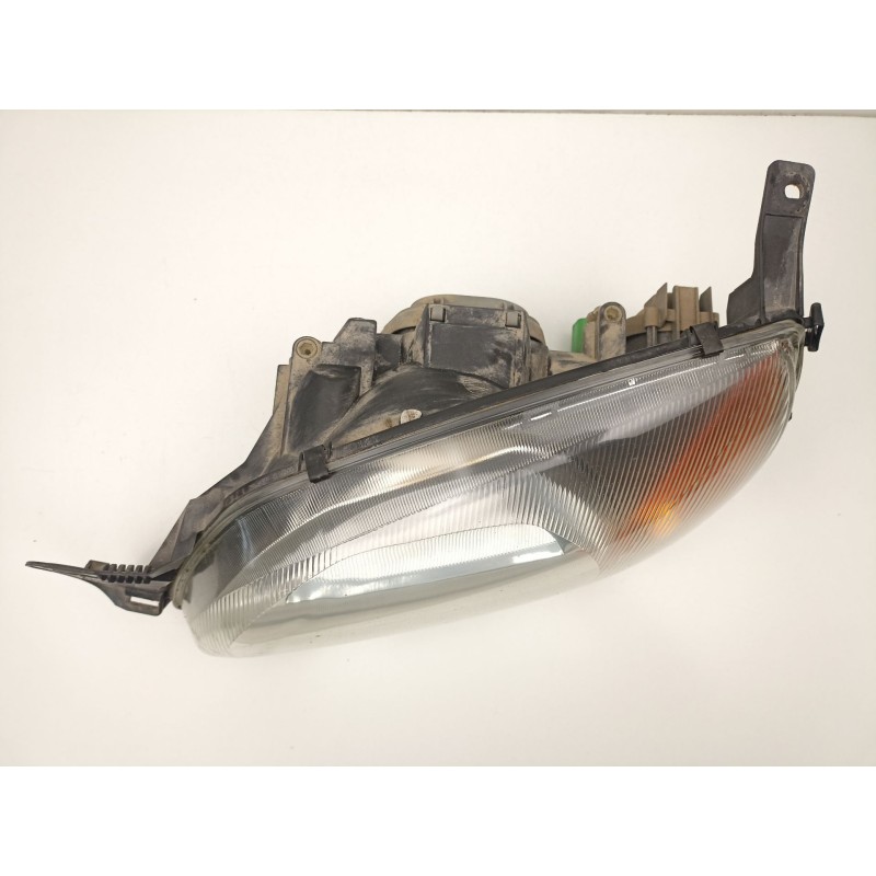 Recambio de faro izquierdo para ford fiesta iv (ja_, jb_) 1.3 i referencia OEM IAM YS6113006AK 0301173301 