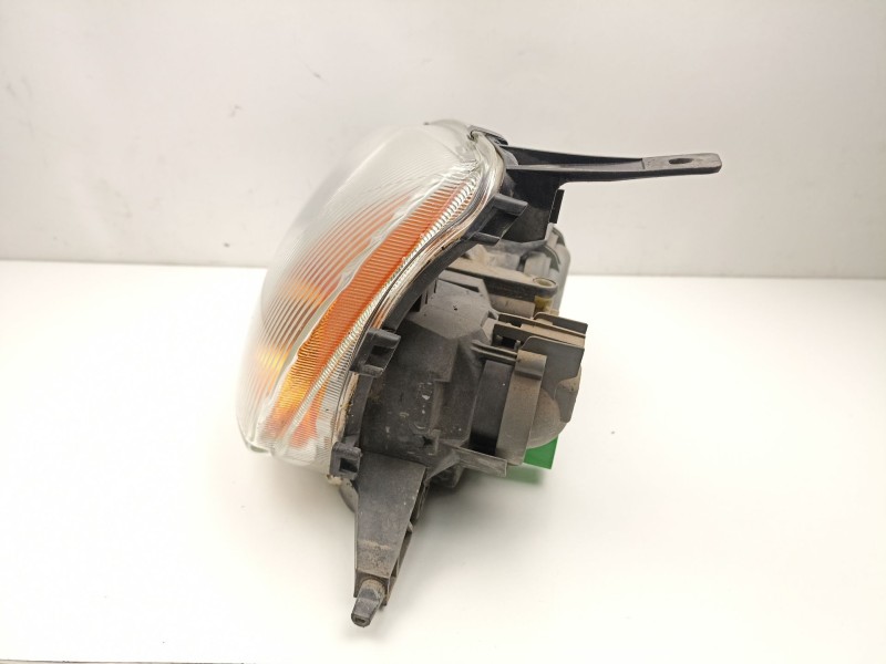 Recambio de faro izquierdo para ford fiesta iv (ja_, jb_) 1.3 i referencia OEM IAM YS6113006AK 0301173301 