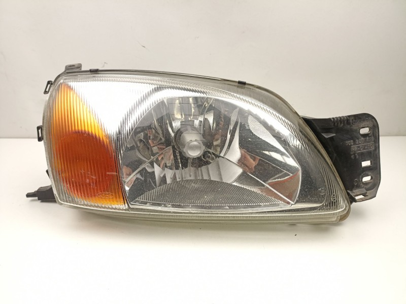 Recambio de faro derecho para ford fiesta iv (ja_, jb_) 1.3 i referencia OEM IAM YS6113005AK 0301173302 
