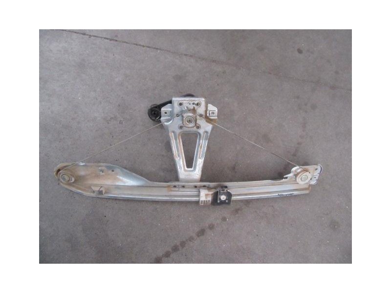 Recambio de elevalunas elec. tra. izq. : renault clio : 1.5 dci /k9k t7 (85,68cv) 5p [2011] para renault clio 1.5 dci /k9k t7 re