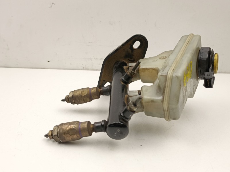 Recambio de bomba de freno para ford fiesta iv (ja_, jb_) 1.3 i referencia OEM IAM 96FB2140HA  