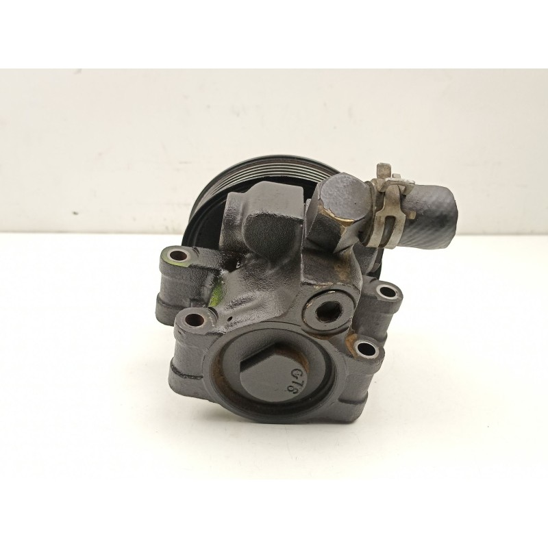 Recambio de bomba direccion para ford fiesta iv (ja_, jb_) 1.3 i referencia OEM IAM F7RC3A674BC HBDBS 