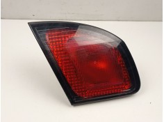 Recambio de piloto porton izquierdo para nissan primera hatchback (p11) 1.6 16v referencia OEM IAM 265559F610 89020318 