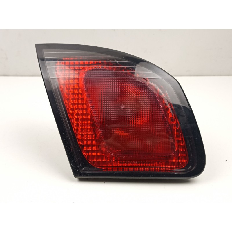 Recambio de piloto porton izquierdo para nissan primera hatchback (p11) 1.6 16v referencia OEM IAM 265559F610 89020318 