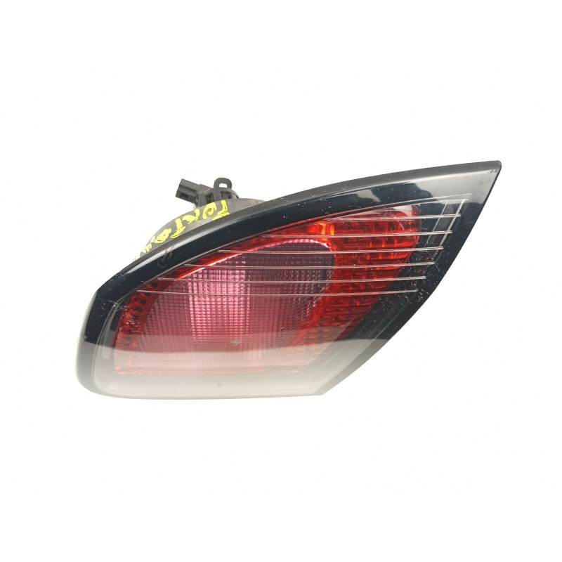 Recambio de piloto porton derecho para nissan primera hatchback (p11) 1.6 16v referencia OEM IAM 265509F610 89020330 