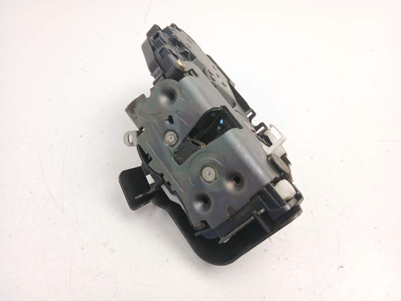 Recambio de cerradura puerta trasera derecha para volvo s40 ii (544) 2.0 d referencia OEM IAM 30699803  