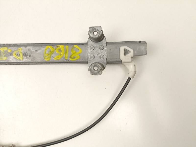 Recambio de elevalunas delantero izquierdo para nissan primera hatchback (p11) 1.6 16v referencia OEM IAM 807019F500  