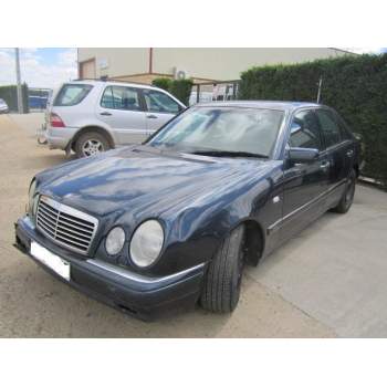 MERCEDES-BENZ CLASE E (W210)