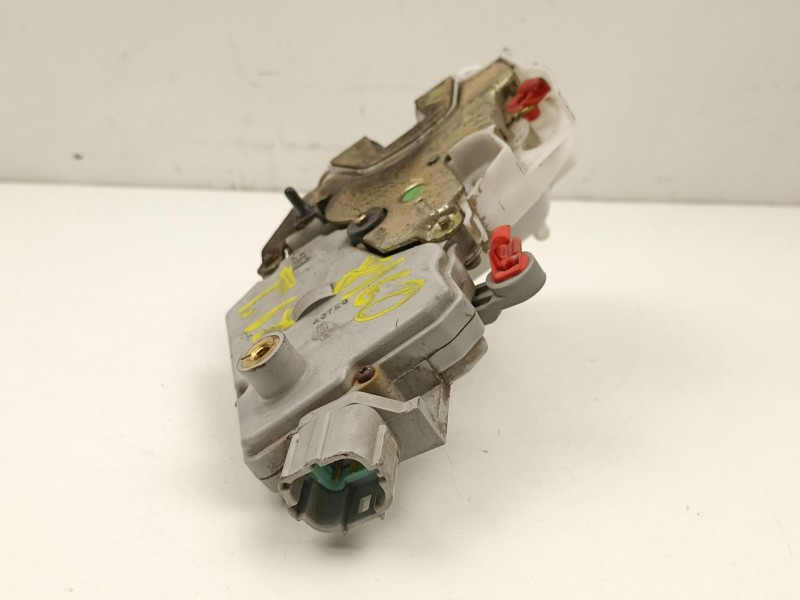 Recambio de cerradura puerta trasera izquierda para nissan primera hatchback (p11) 1.6 16v referencia OEM IAM 825039F510  