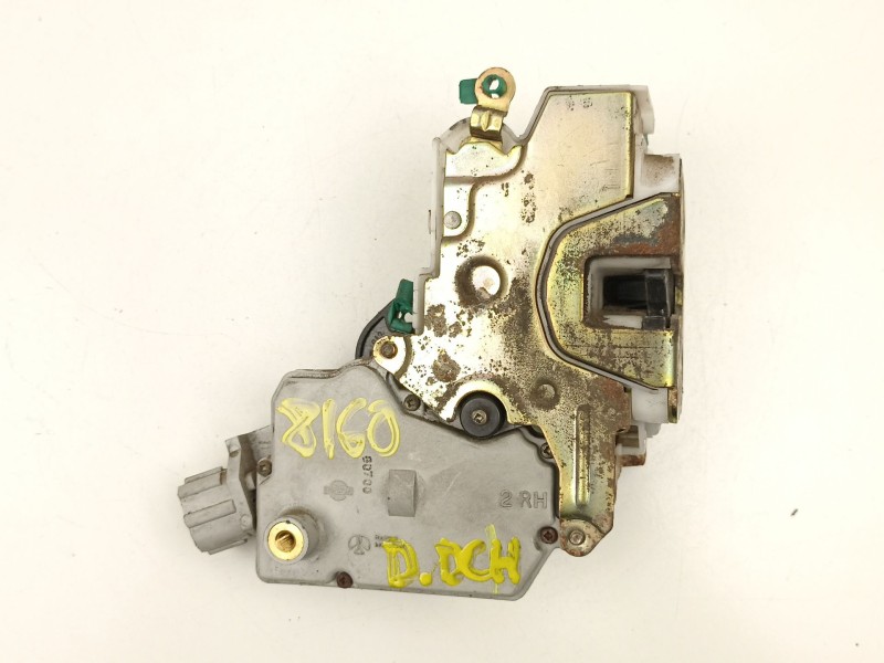 Recambio de cerradura puerta delantera derecha para nissan primera hatchback (p11) 1.6 16v referencia OEM IAM 805022F910  