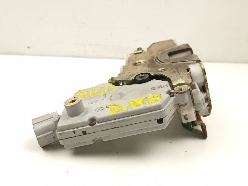 Recambio de cerradura puerta delantera derecha para nissan primera hatchback (p11) 1.6 16v referencia OEM IAM 805022F910  