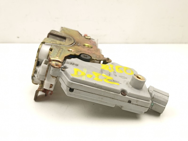 Recambio de cerradura puerta delantera izquierda para nissan primera hatchback (p11) 1.6 16v referencia OEM IAM 805032F010  