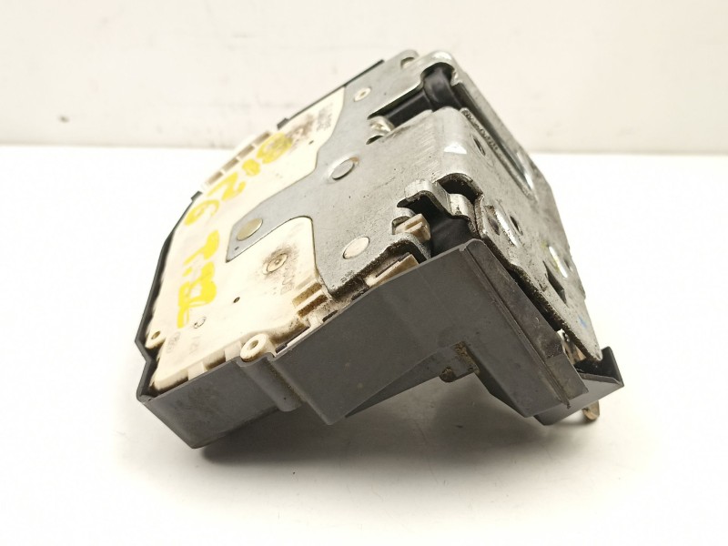 Recambio de cerradura puerta trasera izquierda para rover 75 (rj) 2.0 cdt referencia OEM IAM FQM000090  