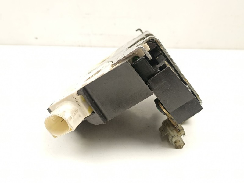 Recambio de cerradura puerta trasera derecha para rover 75 (rj) 2.0 cdt referencia OEM IAM FQM000080  