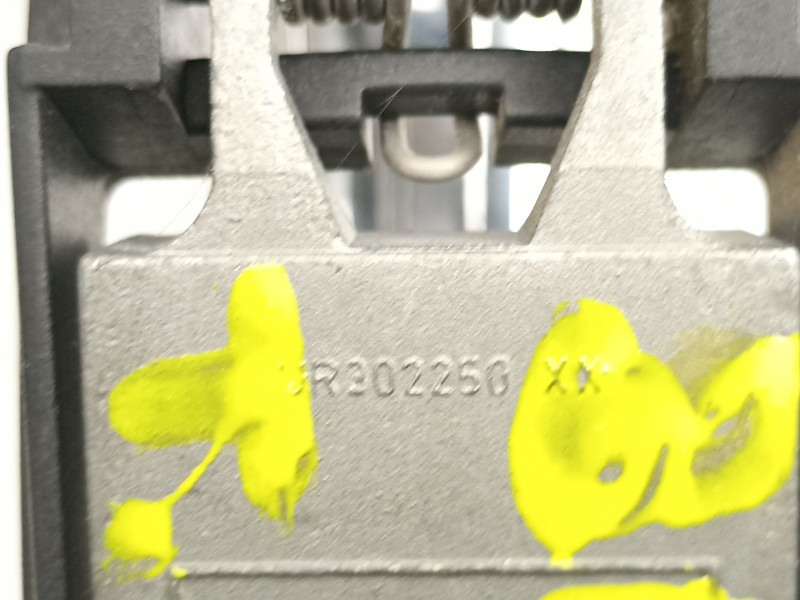 Recambio de manilla trasera derecha para rover 75 (rj) 2.0 cdt referencia OEM IAM UR302250XX  