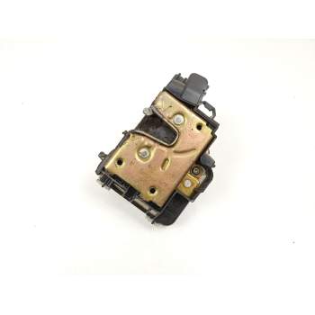 CERRADURA PUERTA TRASERA DERECHA 6K4839016 