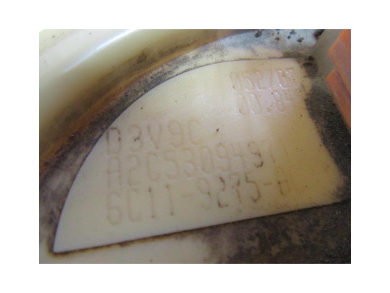 Recambio de bomba gasolina / aforadores : ford transit : 2.4 td (100,61cv) [2009] para ford transit 2.4 td referencia OEM IAM A2