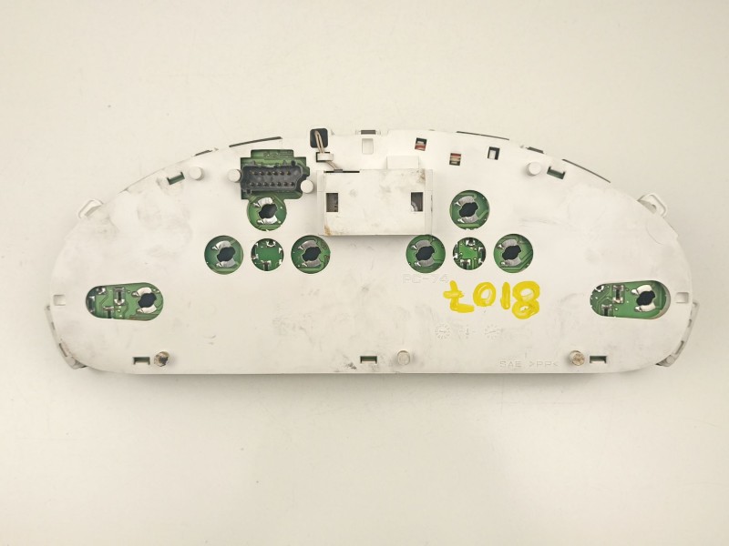 Recambio de cuadro instrumentos para chrysler voyager iv (rg, rs) 2.5 crd referencia OEM IAM 05082528AD TN1575109394 P05082528AD