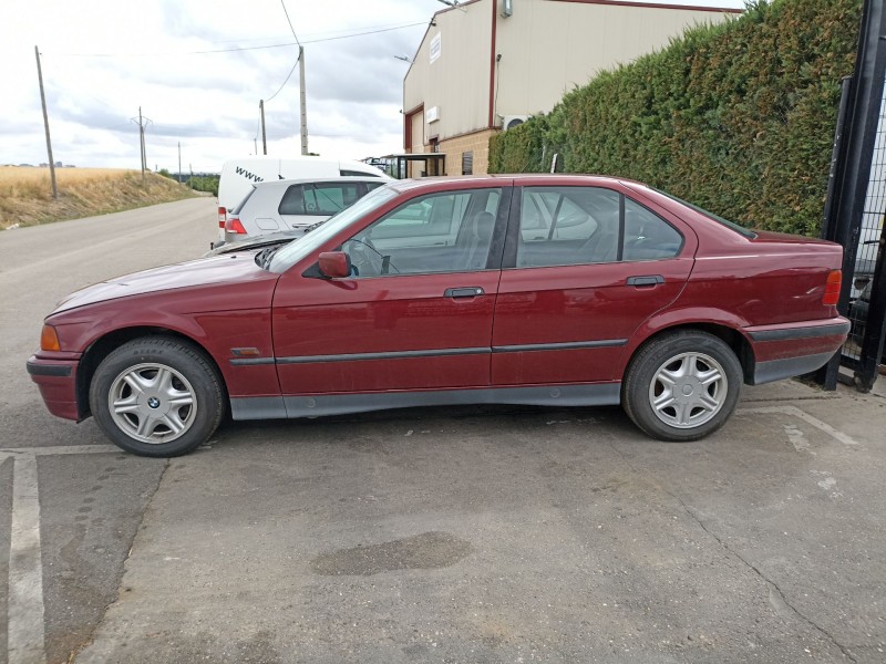 bmw serie 3 berlina (e36) del año 1996