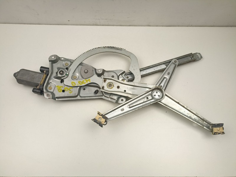 Recambio de elevalunas delantero derecho para bmw serie 3 berlina (e36) 2.5 325td referencia OEM IAM 51328146802  