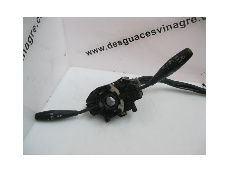 Recambio de mando luces y limpias : hyundai accent : 1.3 g 4eh (84,32cv) 3p cupe [1996] para hyundai accent 1.3 g 4eh cupe refer