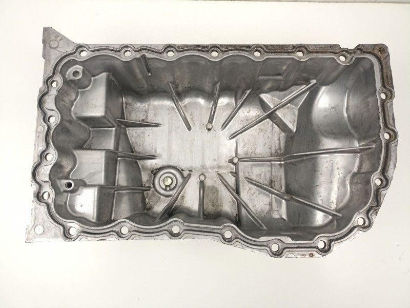 Recambio de carter aceite para renault scenic (ja..) 1.9 dti century referencia OEM IAM 7700111746  