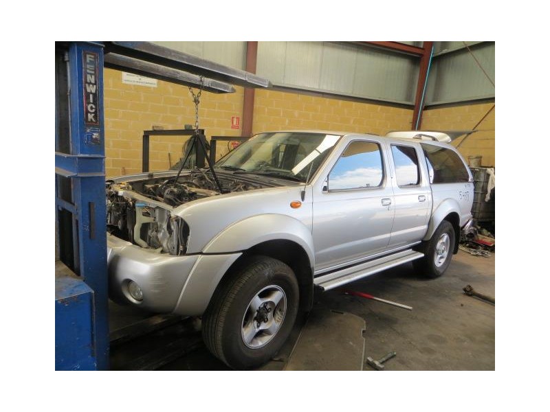 Recambio de carroceria : nissan navara : 2.5 td sport [2004] para nissan navara 2.5 td sport referencia OEM IAM   