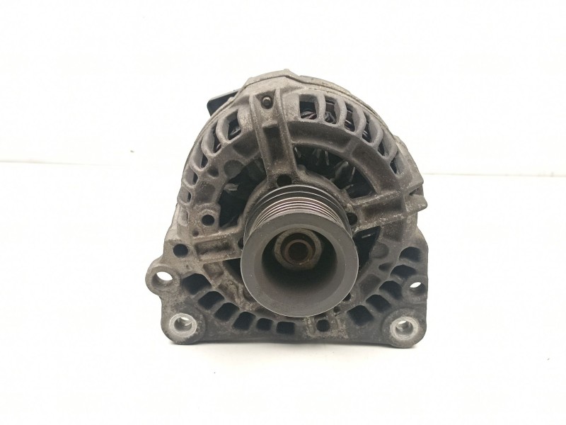 Recambio de alternador para seat ibiza ii (6k1) 1.4 i referencia OEM IAM 037903025M 0124325013 