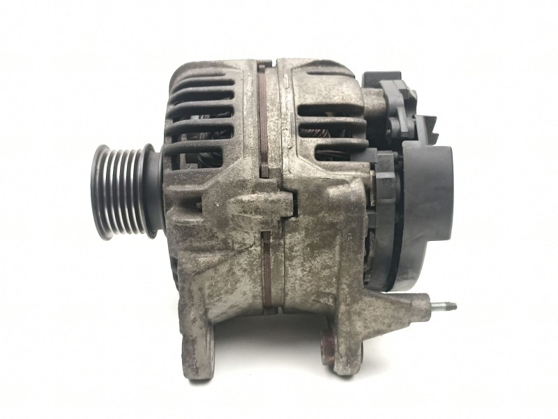 Recambio de alternador para seat ibiza ii (6k1) 1.4 i referencia OEM IAM 037903025M 0124325013 