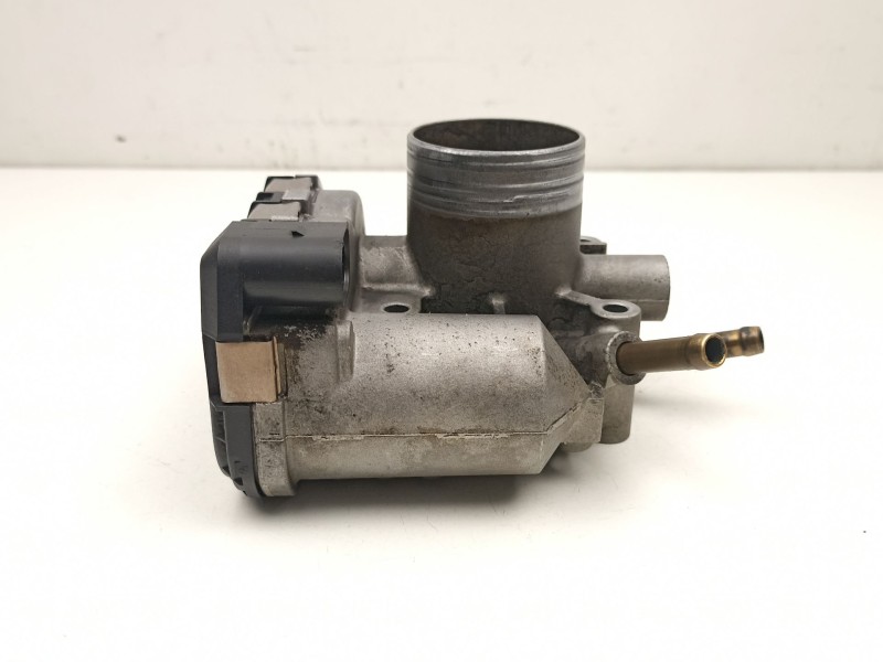 Recambio de caja mariposa para seat ibiza ii (6k1) 1.4 i referencia OEM IAM 030133062C 0280750095 