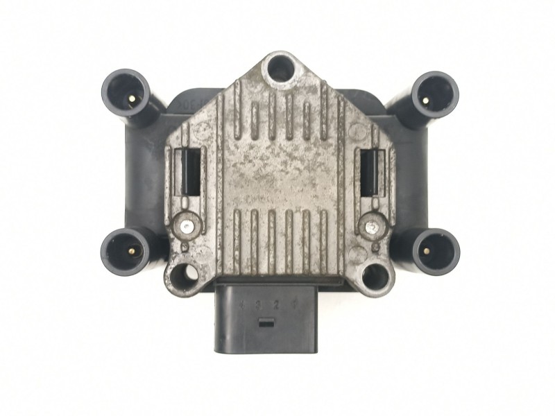 Recambio de bobina para seat ibiza ii (6k1) 1.4 i referencia OEM IAM 032905106F 156100 