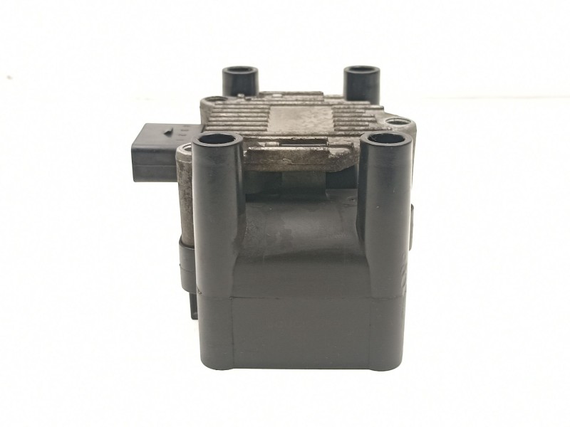 Recambio de bobina para seat ibiza ii (6k1) 1.4 i referencia OEM IAM 032905106F 156100 