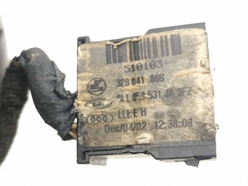 Recambio de retrovisor izquierdo para audi a3 (8l1) 1.9 tdi quattro referencia OEM IAM 8L1858531JA  