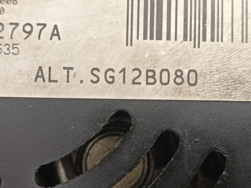 Recambio de alternador para rover 75 (rj) 2.0 cdt referencia OEM IAM GNU2562 SG12B080 